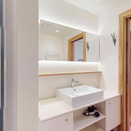 Apartment Abitaziun Tass 2 - *